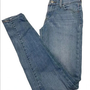 Levi’s 710 super‎ skinny jeans size 25